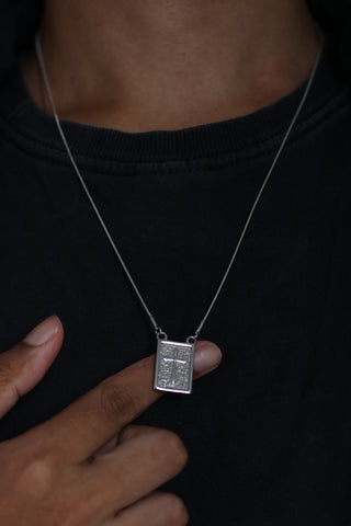 Colar Masculino Livrai-nos do Mal Aço Inoxidável 50cm - Monterrier